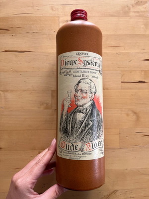 Genever gin ceramic bottle like new