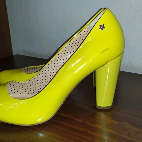 Fornarina pumps used, yellow, size 40