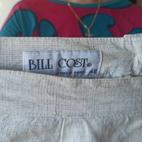 Bill Cost women's skirt size 48 used, white and gray