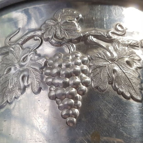 Moët & Chandon champagne ice bucket used