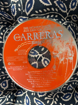 CD Jose Carreras Galas like new without case