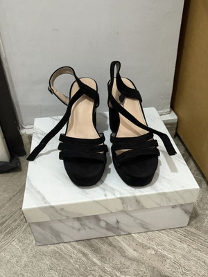 Black sandals used, 10 cm heel, size 37