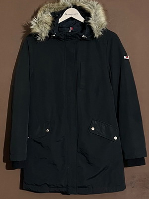 Tommy Hilfiger women's down jacket black size small like new