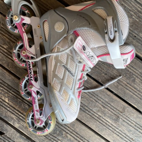 Tempish Mondial roller skates used