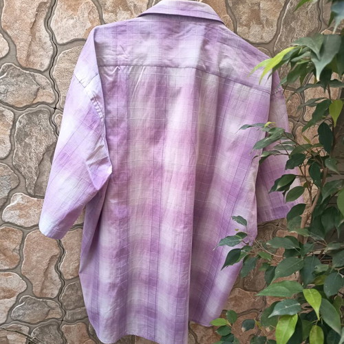 Men's plus size shirt like new, size 50, pink and purple