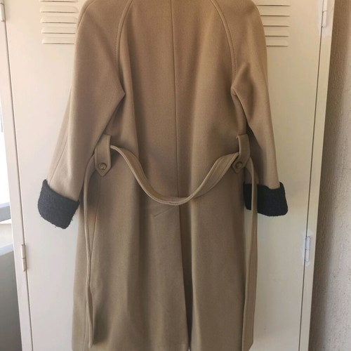 Debenhams coat from England like new, 100% pure new wool, beige