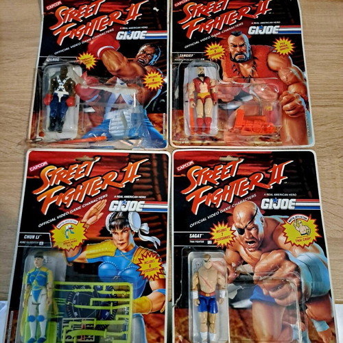 GI Joe Street Fighter 4 figures like new, carded 1992