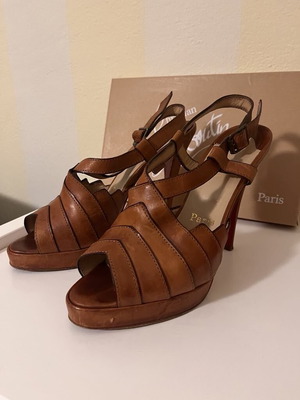 сандали Christian Louboutin