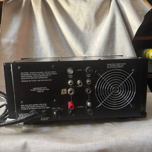 Cerwin-Vega A-400 Vintage Power Amplifier Like New