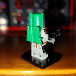 Φιγούρα Boba Fett παλιά έκδοση σαν καινούργιο με βάση και πιστόλι