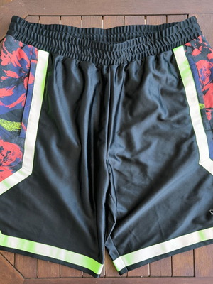 Adidas Originals Festivo Floral Shorts men's size XL like new