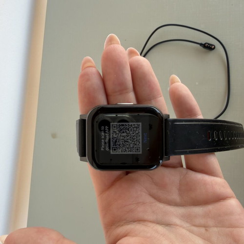 Haylou electronic watch like new with charging cable