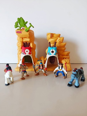 Fisher Price Great Adventures Indian Village playset, incomplete