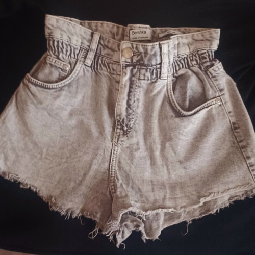 Bershka shorts like new, elastic waist, grey, size S