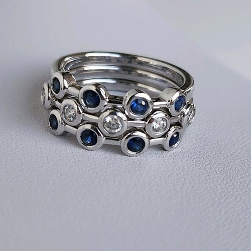 White gold rings used, set of 3, 14 carat with sapphire and brilliant