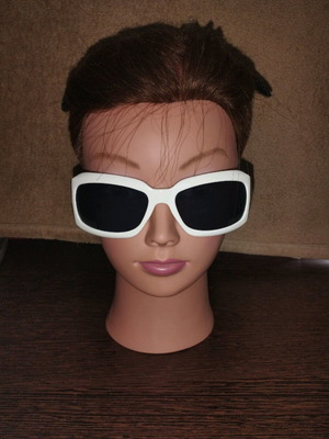 Women's sunglasses like new, white