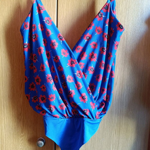 Bershka draped bodysuit like new, blue and red, size XS