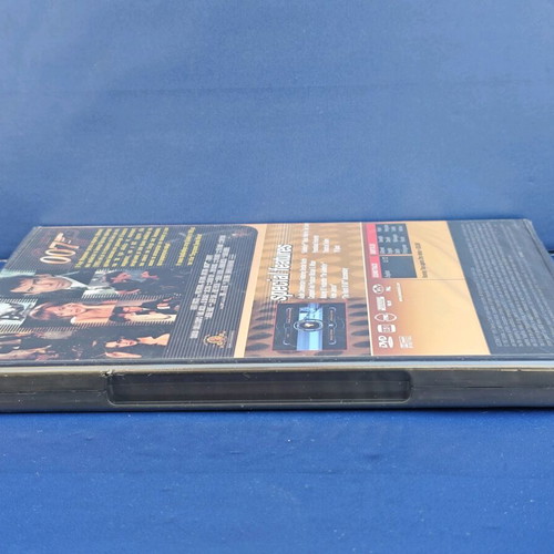 GoldenEye James Bond 007 Special Edition DVD new
