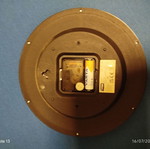 Silent wall clock analog like new