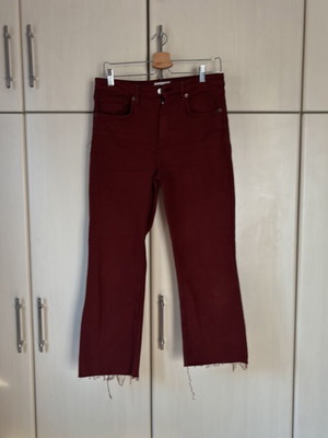 Zara women's pants size L red like new