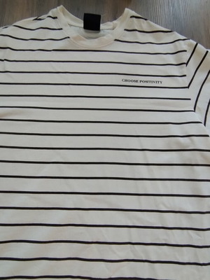 T-shirt Pull & Bear like new, size L, worn once