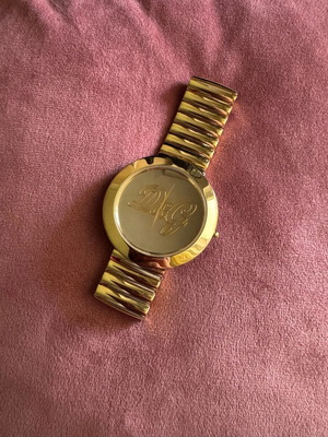 Dolce & Gabbana DW0281 watch like new, gold color