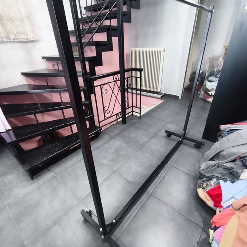 Professional Clothing Stand like new