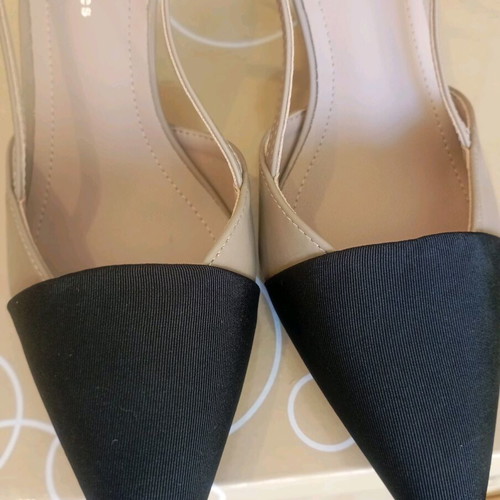 Slingback pumps beige - black like new, size 36