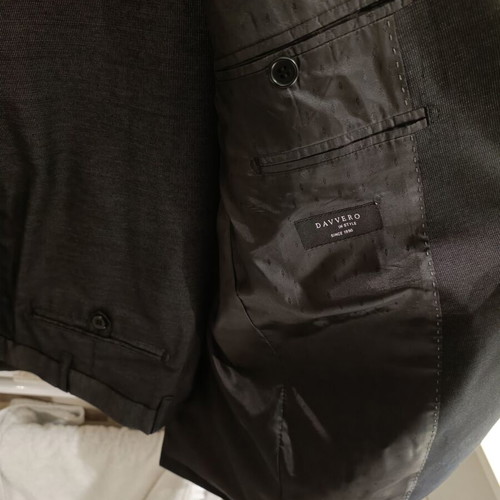 Damiani black suit like new, jacket size 52, trousers 46