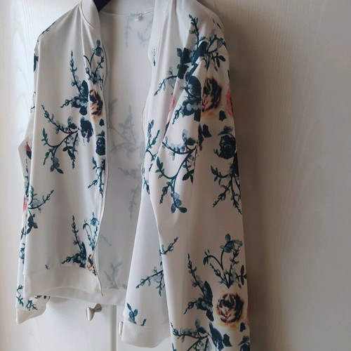 Women's thin summer jacket used, multicolored