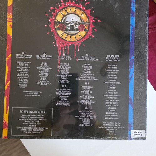 Guns n' Roses Use Your Illusion I & II Limited Edition Super Deluxe Boxset new