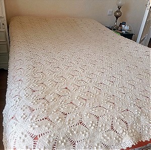 Κουβέρτα μάλλινη πλεκτή χειροποίητη μπες χρώμα διαστάσεις 200 x 200