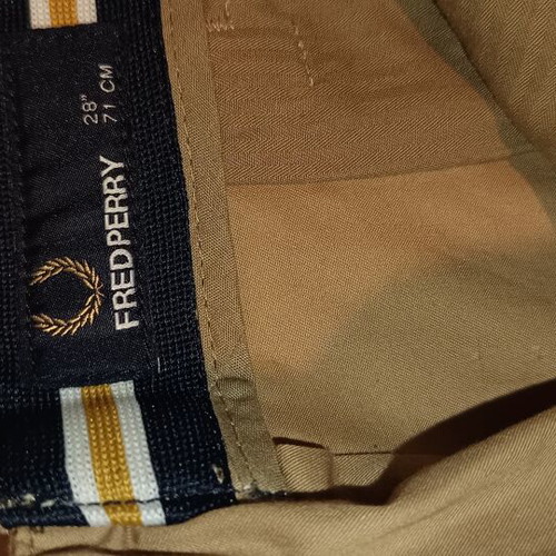 Fred Perry shorts like new, beige, size M 38 10