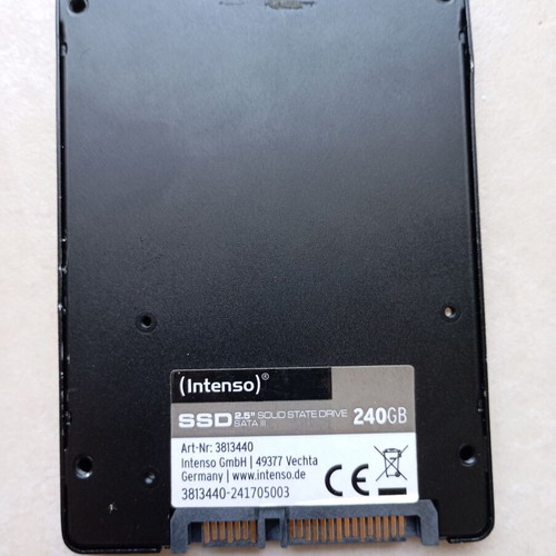 Intenso 240GB SSD used for parts, non-functional