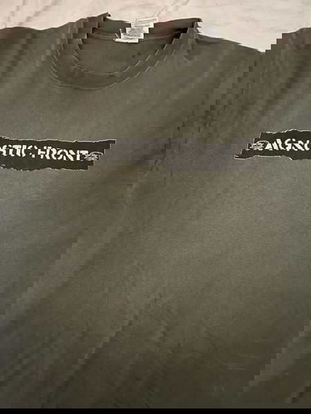 Vintage 00’s agnostic front hardcore punk band from USA NY medium fits also large