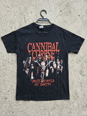 Cannibal Corpse Butchered at Birth metal t-shirt Fruit of the Loom size S like new