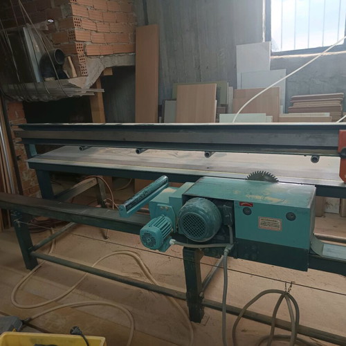 Wood Cutting Mitersaw Used, Electric and Pneumatic, 3m x 1.5m