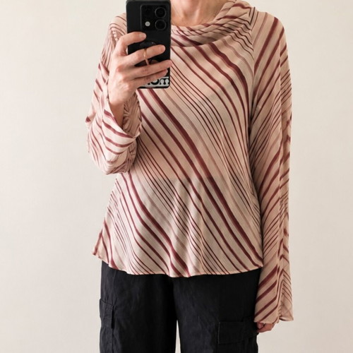 Zara blouse like new, lightweight striped, size M