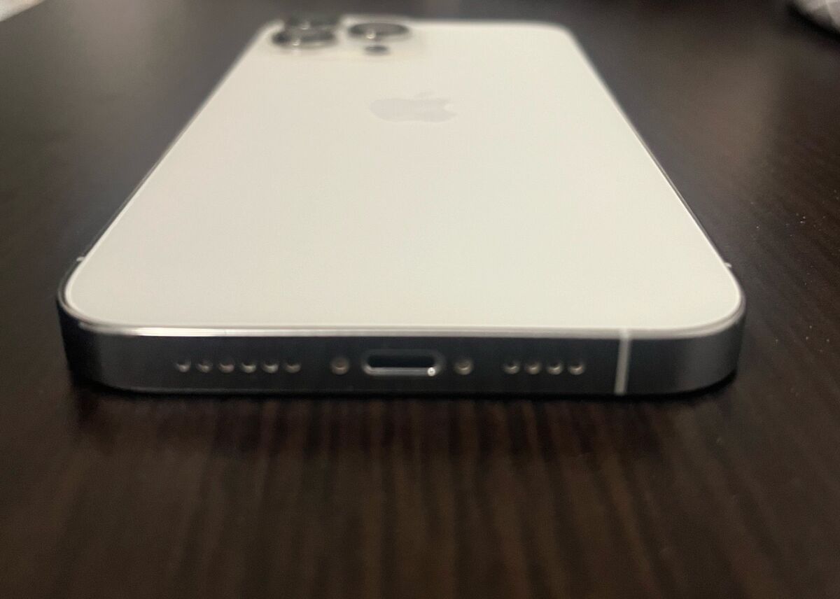 IPhone 13 Pro Max 256 GB white like new… - € 390,00 - Vendora.cy