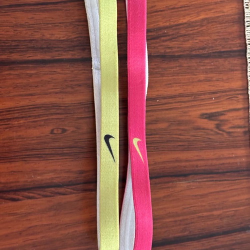 Nike hairbands 2 pack like new, pink and yellow
