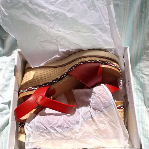 Alta Moda red platform sandals like new, size 41