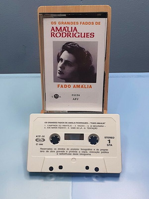 Amália Rodrigues Os Grandes Fados cassette like new, traditional
