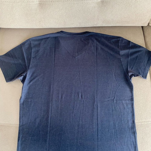 Fresh T-shirt blue XL like new with buttons