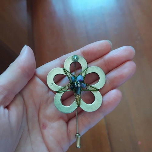 Silver Flower Pin like new