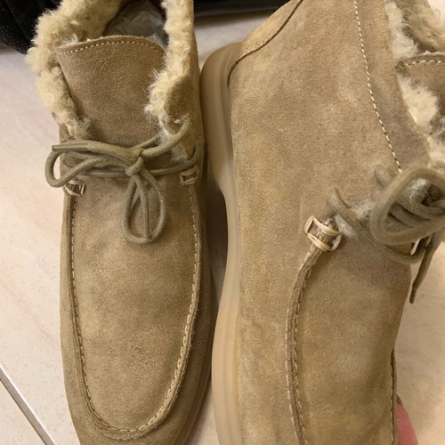 Zara leather boots like new, size 40, warm with anti-slip sole