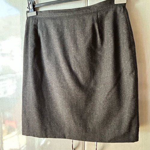 Wool skirt like new size 48