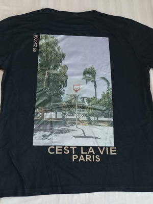Shein men's large black t-shirt like new with back print
