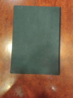William Shakespeare book used, excellent condition