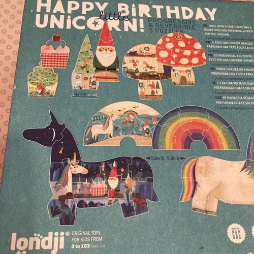 Puzzle set double-sided unicorn theme, like new, 2/4/6/8/10 pieces