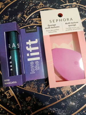 Mini mascara lift and makeup sponge pack of two new